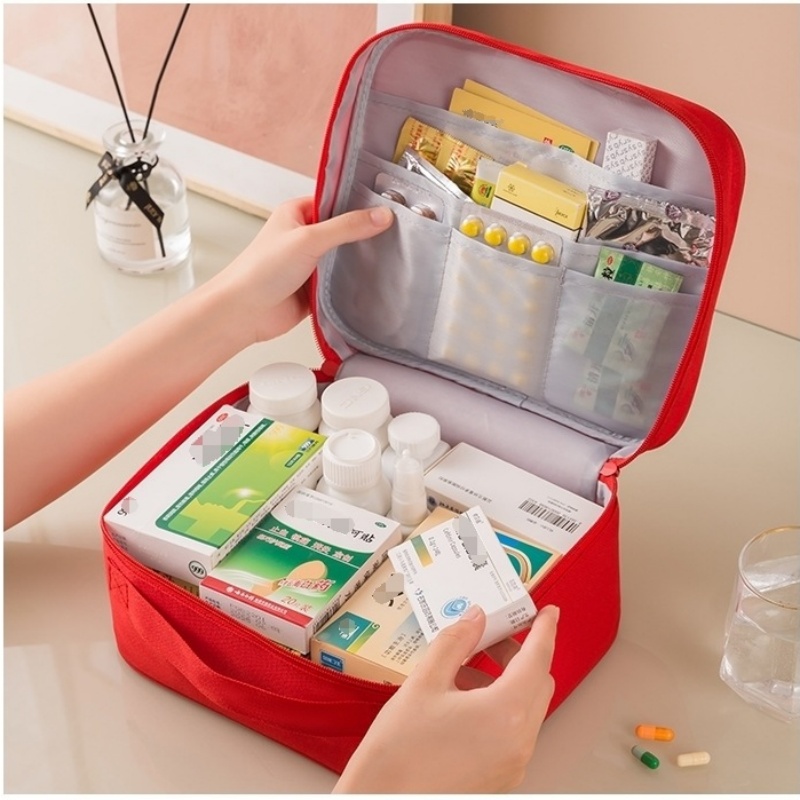 Набор из 3-х портативных медиц – обзор и цена First Aid Bag Kit
